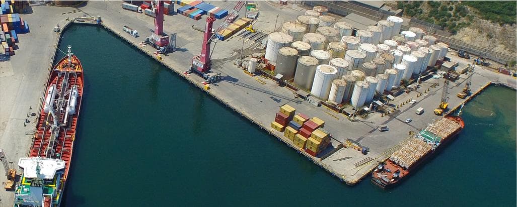 Manufaktur Kimia ASEAN: Mengapa Vietnam dan Indonesia Memperoleh Kemajuan