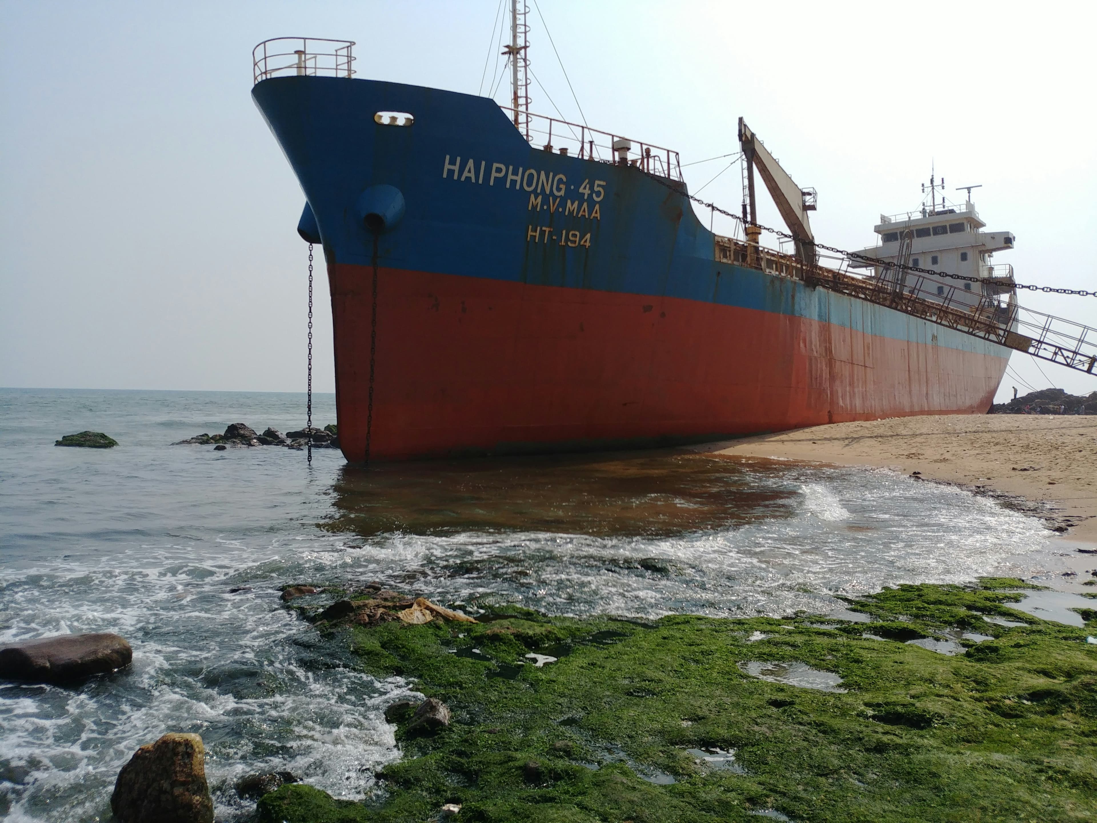 Komitmen Cape Routing Akhir Tahun Hapag-Lloyd: Implikasi Keuangan bagi Pengirim Kimia