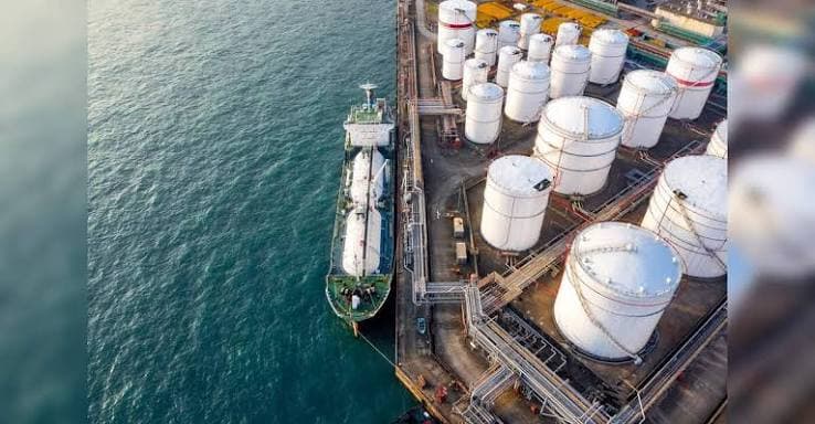 Backlog 1.550 Kapal dan Antrian Keluar Konvoi: Berapa Lama Waktu yang Dibutuhkan untuk Bersihkan?