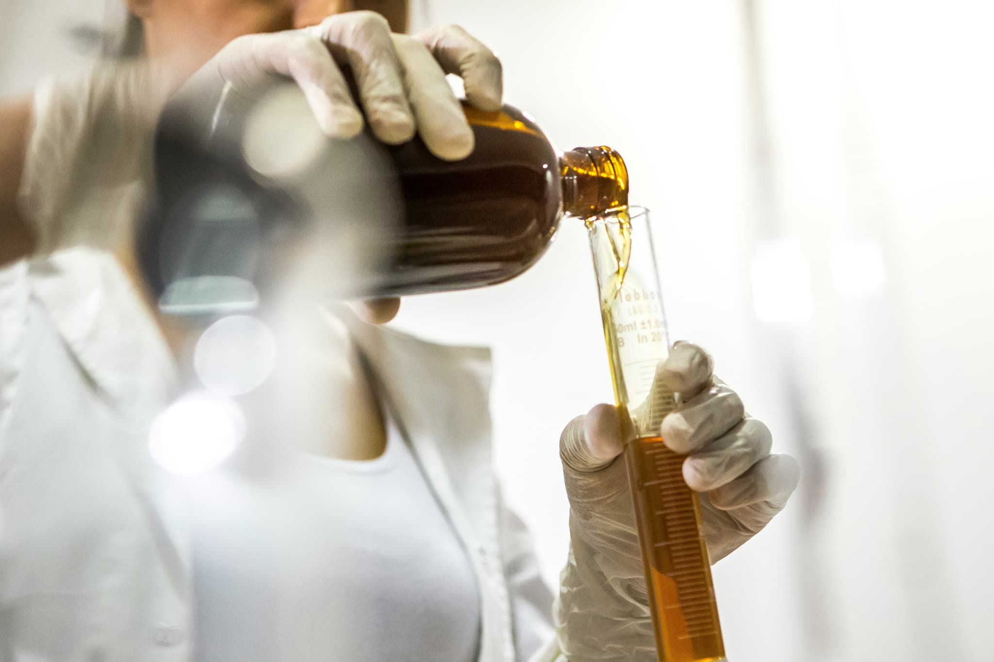 Propylene Glycol in Pharmaceuticals: USP vs Industrial Grade and Why the Distinction Is Non-Negotiable